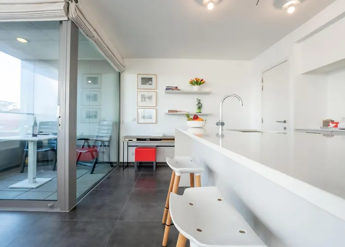 Ocean With Parking By Interhome