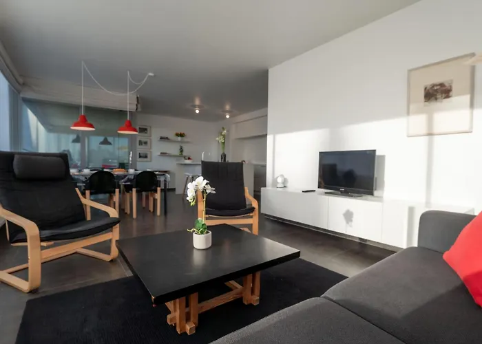 Ocean With Parking By Interhome